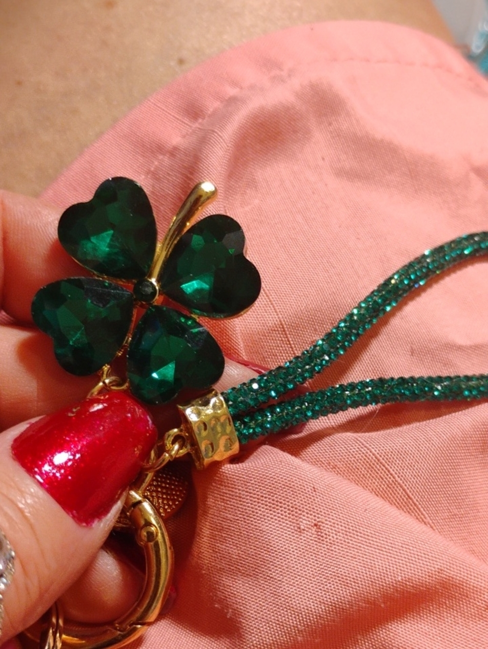 Emerald Green Clover Pendant Necklace - Women's Jewelry